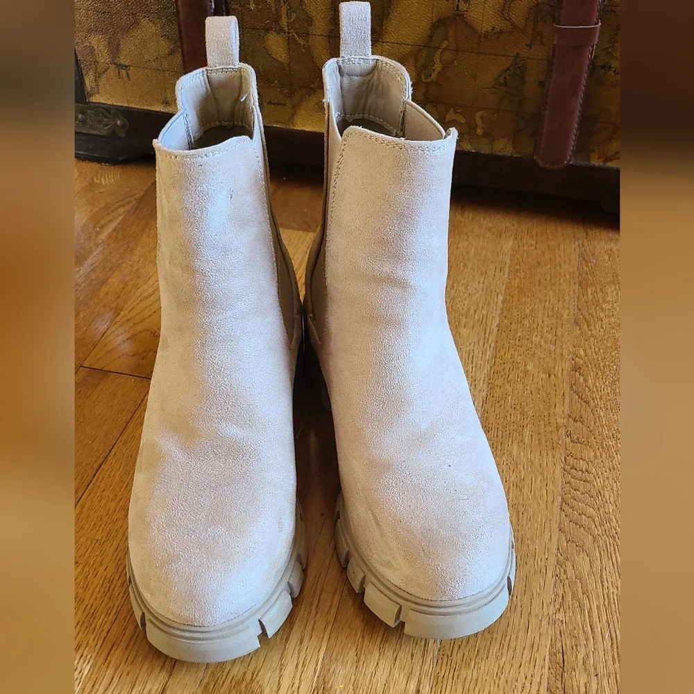 Steve Madden steve madden